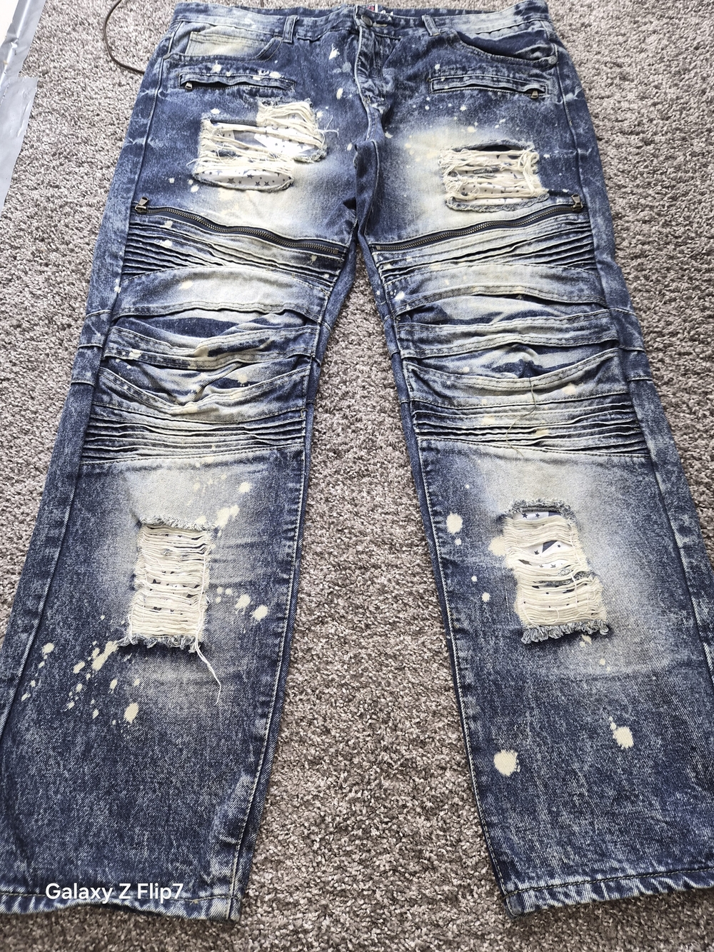 Men's Distressed Blue Washed Straight Jeans